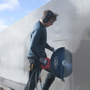 Alternative view of Handheld hydraulic Cut-off Saw HCS20 PowerDrive Flush Cut