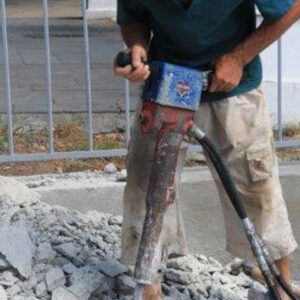 Alternative view of Handheld Hydraulic Breaker HH23