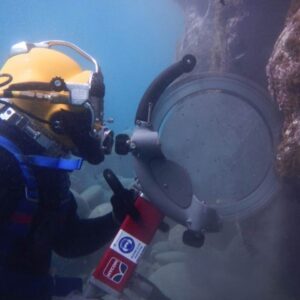 Alternative view of Hydraulic Concrete Ring Saw HRS400 Underwater