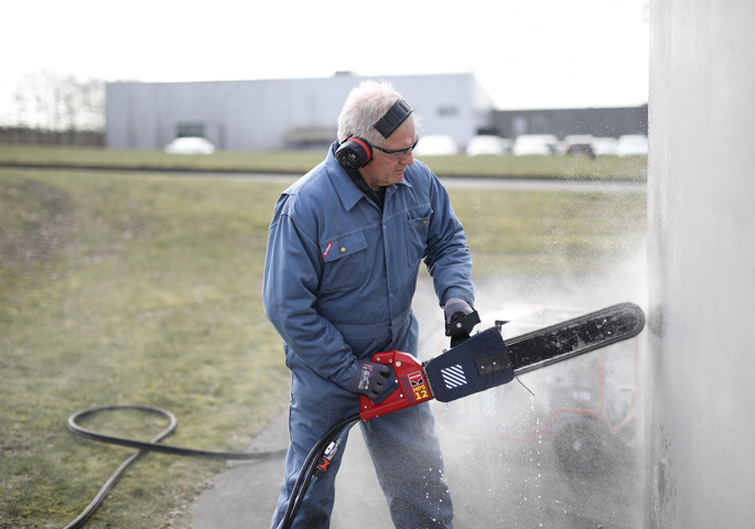 Hydraulic Concrete Power Saw HPS12 – Image 3